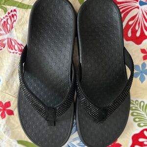 Vionic Size 9 Tide Black Sequin Flip Flops Thong Sandals